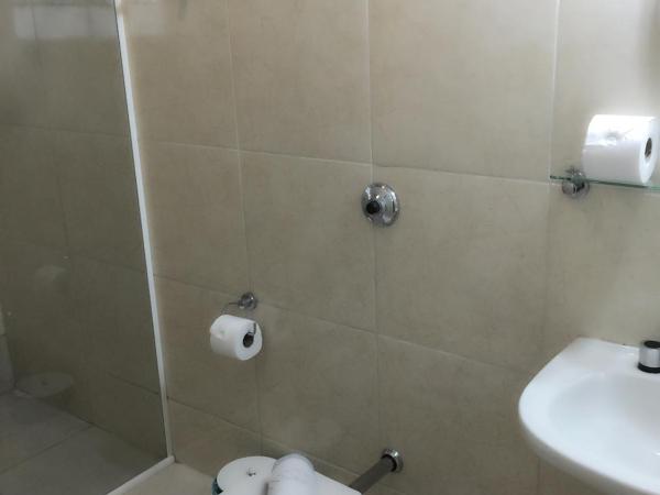 Hotel Estação Express : photo 1 de la chambre chambre double avec lit double