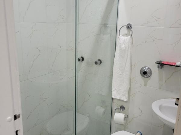 Hotel Estação Express : photo 3 de la chambre chambre double avec lit double