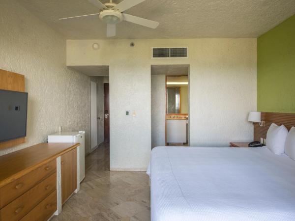 Club Regina Cancun : photo 2 de la chambre studio lit king-size