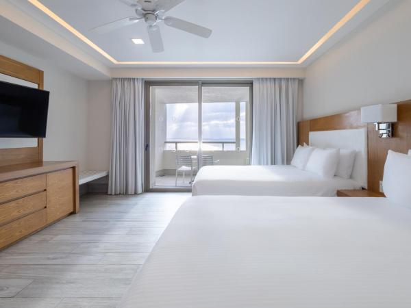 Izla Beach Front Hotel : photo 4 de la chambre hébergement double supérieur - vue panoramique sur océan