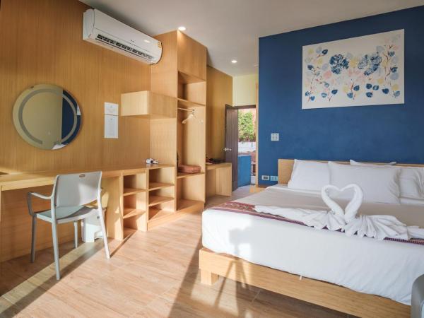 Cliff Lanta Suite-Koh Lanta Krabi : photo 9 de la chambre chambre double avec balcon