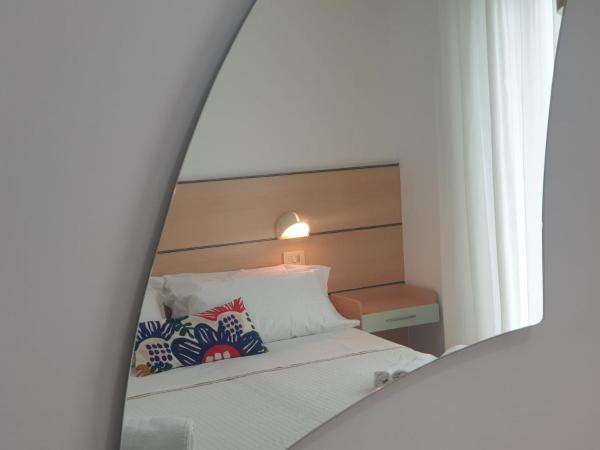 Hotel Bianca Vela : photo 4 de la chambre chambre double ou lits jumeaux avec balcon