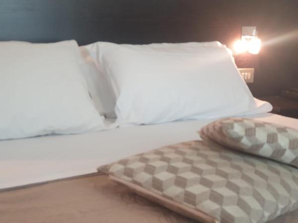 Hotel Bianca Vela : photo 8 de la chambre chambre double ou lits jumeaux avec douche