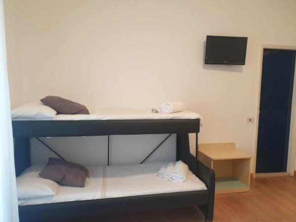 Hotel Bianca Vela : photo 9 de la chambre chambre quadruple confort