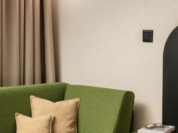 Hyatt Place Krakow : photo 8 de la chambre chambre lit king-size deluxe avec canapé-lit