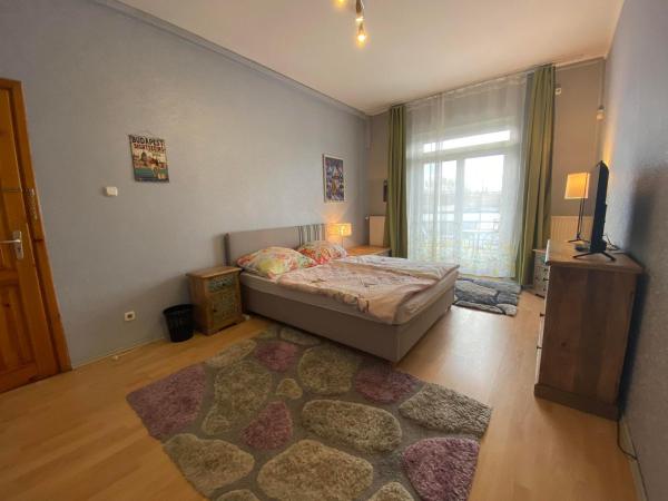 Hermina apartmanház : photo 5 de la chambre chambre triple confort avec douche