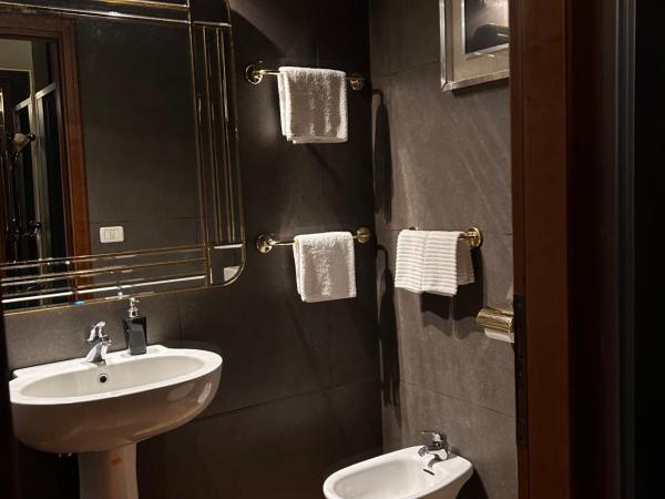 LU Suites : photo 4 de la chambre chambre lit king-size