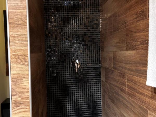 LU Suites : photo 8 de la chambre chambre lit king-size deluxe