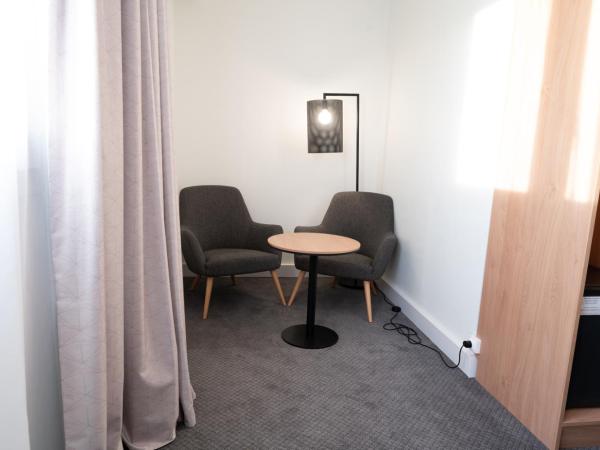 Holiday Inn Calais-Centre, an IHG Hotel : photo 1 de la chambre chambre double standard avec 2 lits doubles - vue sur ville