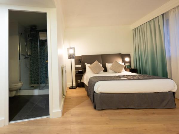 Holiday Inn Calais-Centre, an IHG Hotel : photo 2 de la chambre chambre lit queen-size premium - vue sur port