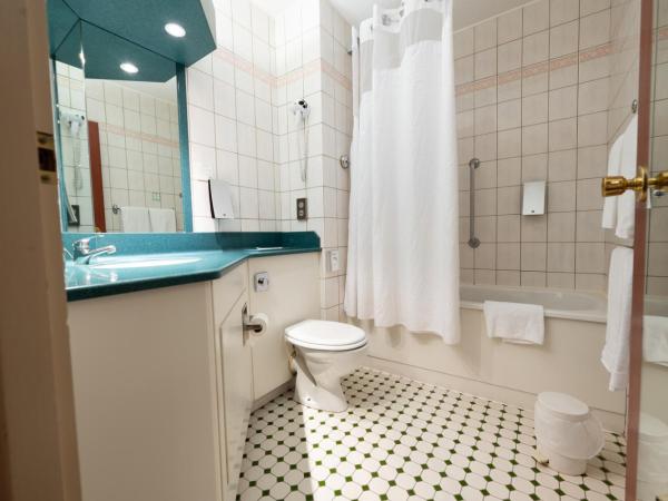 Holiday Inn Calais-Centre, an IHG Hotel : photo 5 de la chambre chambre double standard avec 2 lits doubles