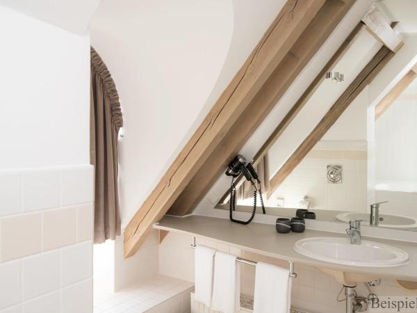 Traditionshaus by Zollenspieker Fährhaus : photo 9 de la chambre suite junior