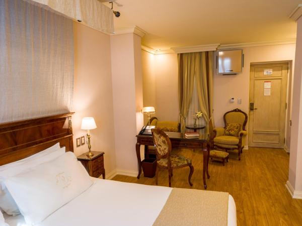 Melia Recoleta Plaza Hotel : photo 9 de la chambre chambre lit king-size melia