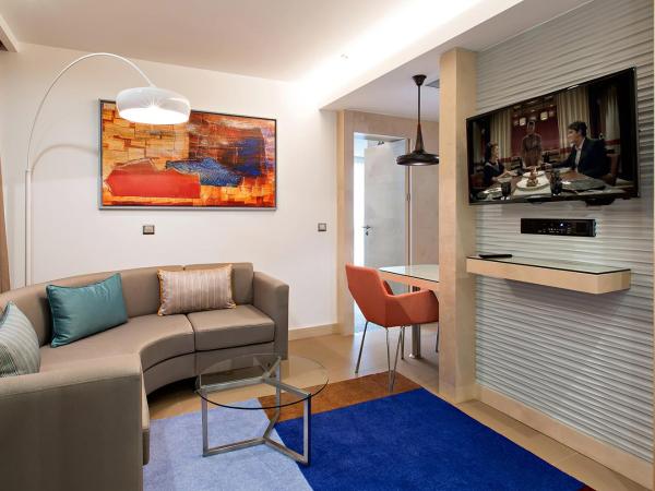 Tango Arjaan by Rotana Istanbul Asia : photo 1 de la chambre suite 1 chambre - vue sur ville