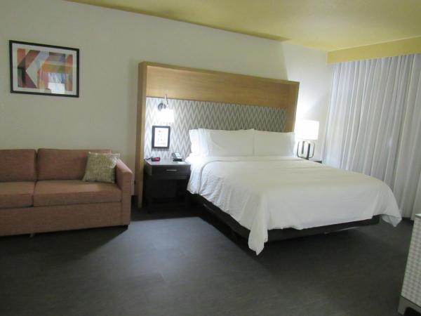 Holiday Inn Orlando International Drive - ICON Park : photo 5 de la chambre chambre lit king-size très spacieuse - non-fumeurs