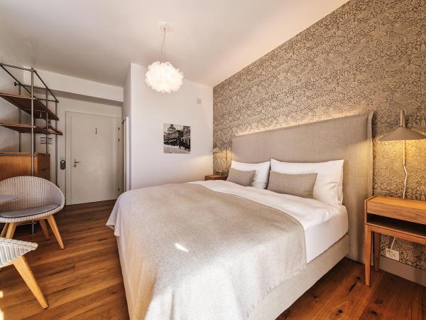 Hotel Edelweiss : photo 7 de la chambre chambre double supérieure avec balcon