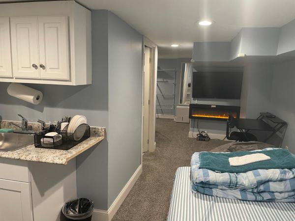 Downtown Suite - Close to Topgolf, Horseshoe Casino, UM Baltimore : photo 10 de la chambre studio double deluxe