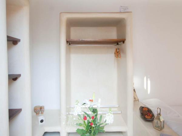 Riad El Maâti : photo 1 de la chambre chambre double avec douche