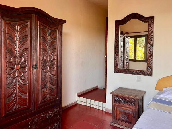 Hotel Rancho Escondito : photo 3 de la chambre chambre triple standard - vue sur mer
