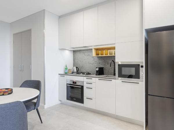 Meriton Suites George Street, Parramatta : photo 3 de la chambre suite 1 chambre de luxe 