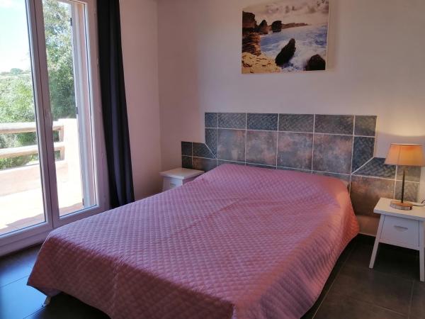 Résidence Monte d'Oro : photo 10 de la chambre villa - vue sur jardin