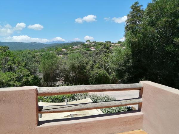 Résidence Monte d'Oro : photo 8 de la chambre villa - vue sur jardin