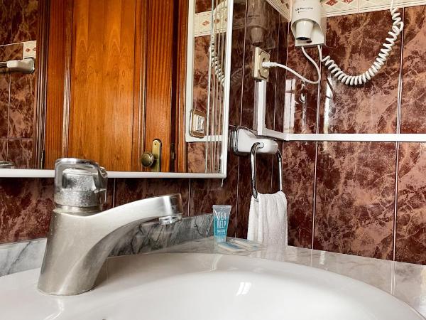 Jantesta Guest House : photo 7 de la chambre chambre double supérieure