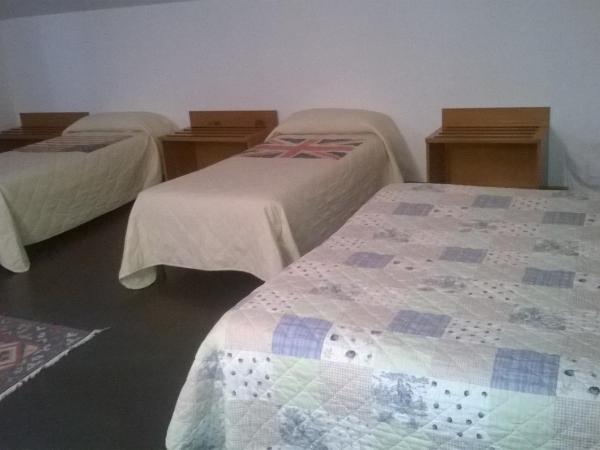 Hotel Aurora : photo 3 de la chambre chambre quadruple