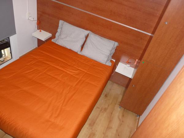 Chinitas Urban Hostel : photo 7 de la chambre chambre double avec salle de bains commune