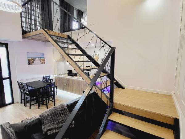 Carbonell 1 : photo 7 de la chambre appartement en duplex