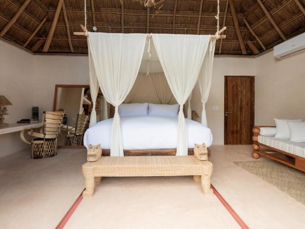 La Valise Tulum, member of Small Luxury Hotels : photo 2 de la chambre  suite jungle Étage supérieur - côté jungle