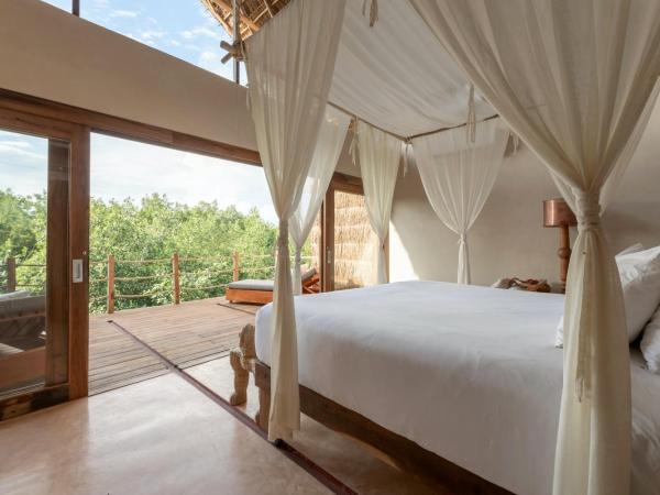 La Valise Tulum, member of Small Luxury Hotels : photo 3 de la chambre suite supérieure signature - côté jungle