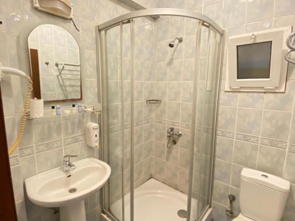 Sevin Hotel Pension : photo 6 de la chambre chambre double ou lits jumeaux standard