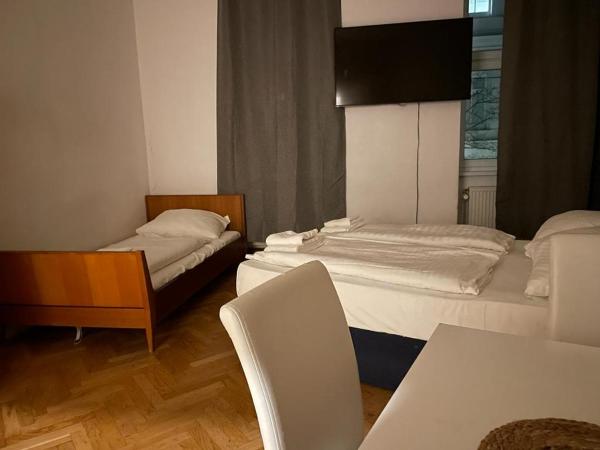 easybook-in : photo 2 de la chambre chambre triple Économique