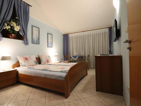 Villa Sojat : photo 7 de la chambre chambre double avec balcon - vue sur mer