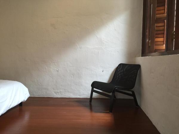 The Frame Guesthouse : photo 4 de la chambre chambre double avec salle de bains commune