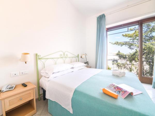 Hotel Europa : photo 1 de la chambre chambre double confort