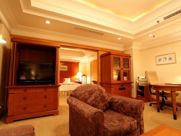 Ruishi Hotel Dalian : photo 3 de la chambre suite