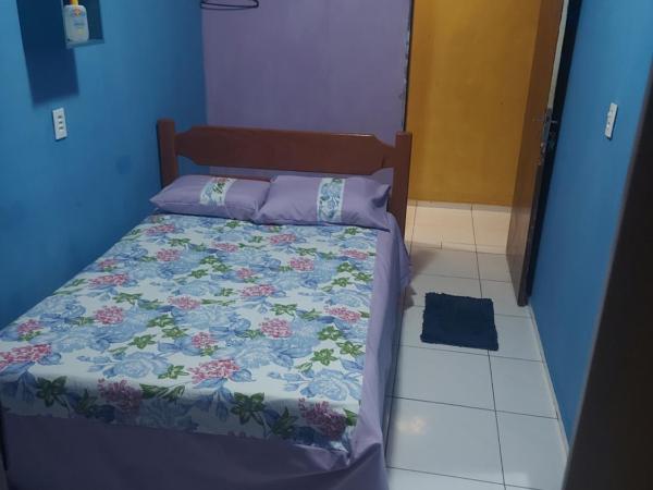 Pousada Aconchego de Mãe : photo 2 de la chambre chambre simple avec salle de bains privative