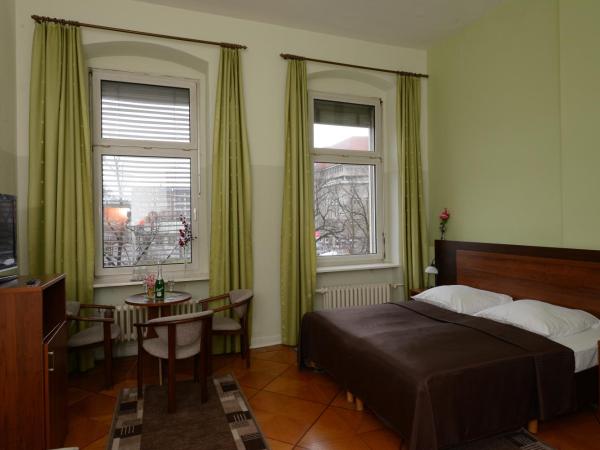Pension Classic : photo 4 de la chambre chambre double ou lits jumeaux confort 