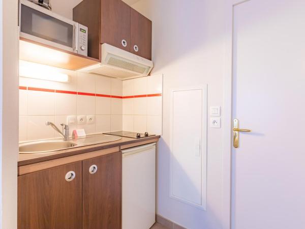 Appart'City Classic La Roche sur Yon Centre : photo 4 de la chambre studio lits jumeaux