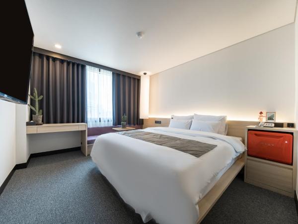 Jamsil Stay Hotel : photo 1 de la chambre chambre lit queen-size deluxe