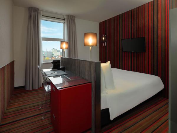 WestCord City Centre Hotel : photo 5 de la chambre chambre double ou lits jumeaux - vue sur ville