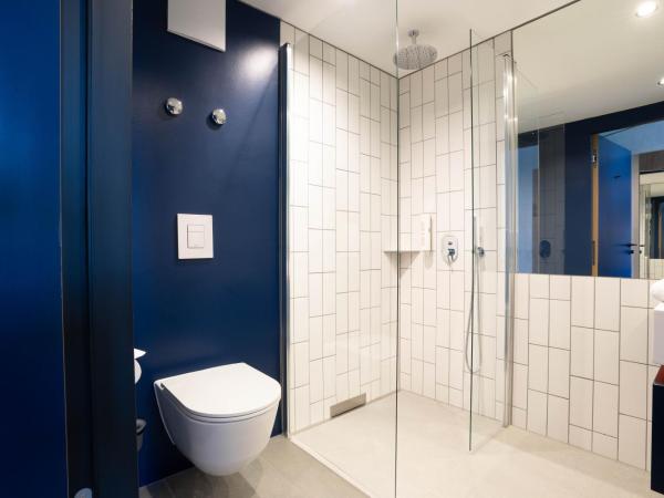 GREFIS Hotel : photo 8 de la chambre studio lit queen-size de luxe 