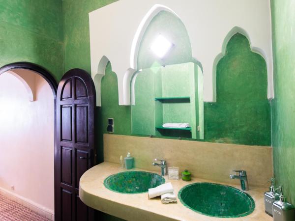 ArtHouse Cinema Hotel : photo 1 de la chambre chambre deluxe double ou lits jumeaux