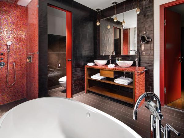 Buddha-Bar Hotel Prague : photo 2 de la chambre chambre double supérieure de luxe (2 adultes)