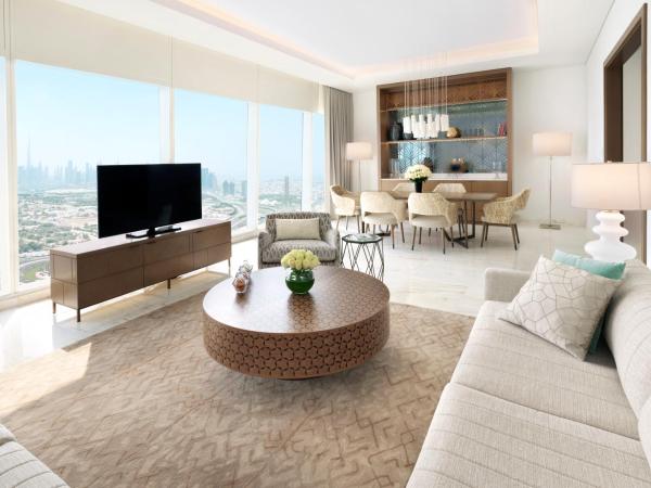 Sofitel Dubai The Obelisk : photo 7 de la chambre suite opéra 2 chambres avec accès au club millésime