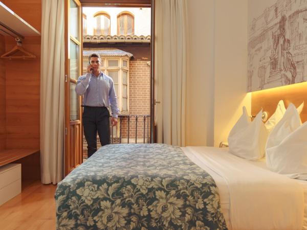 Hotel Párraga Siete : photo 5 de la chambre chambre double exécutive