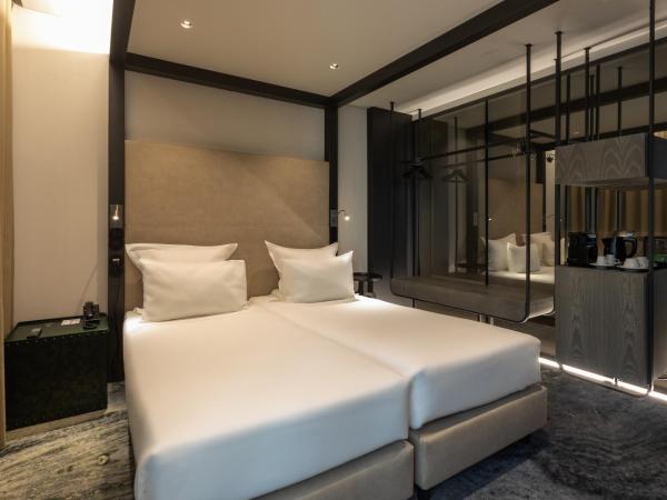 Porto Royal Bridges Hotel : photo 10 de la chambre chambre lits jumeaux - vue sur ville