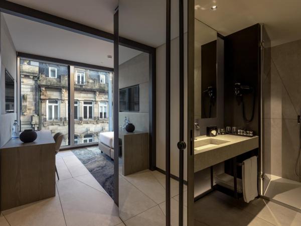 Porto Royal Bridges Hotel : photo 6 de la chambre chambre lits jumeaux - vue sur ville